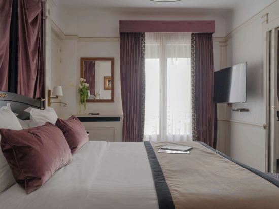 Фото Hotel Napoleon