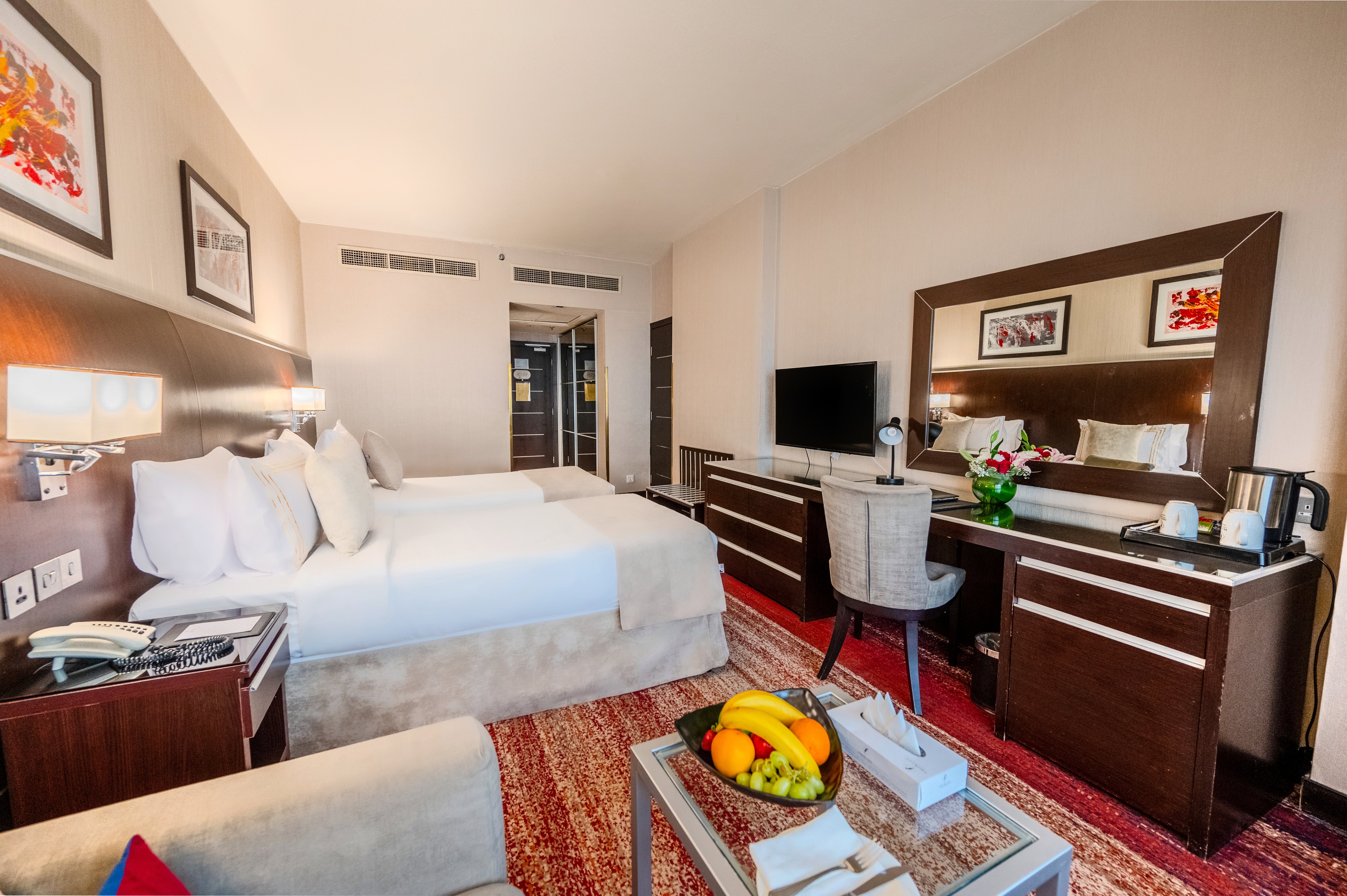 Фото Maysan Al Harithia Hotel