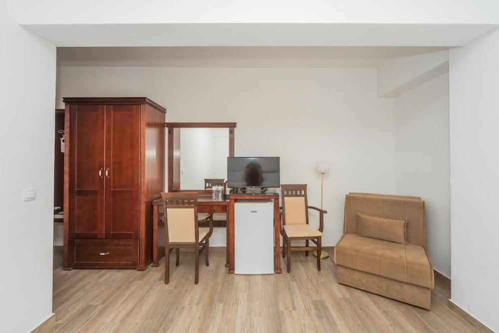 Фото Hotel Pharos