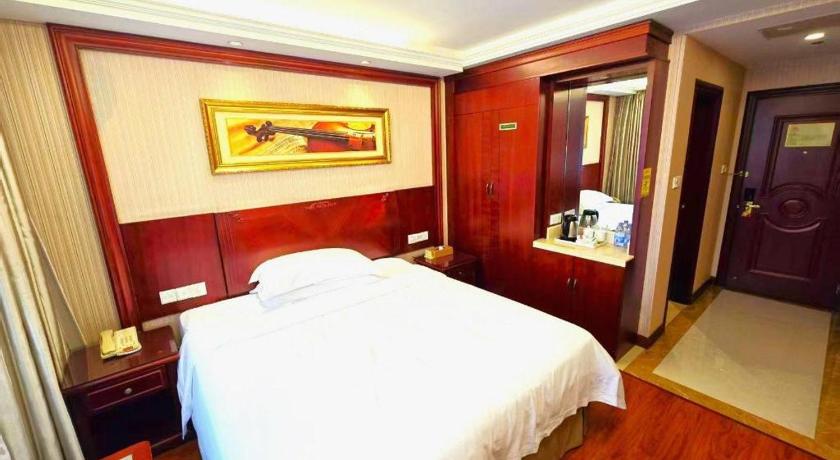 Фото Vienna Hotel Shanghai Wild Animal Park