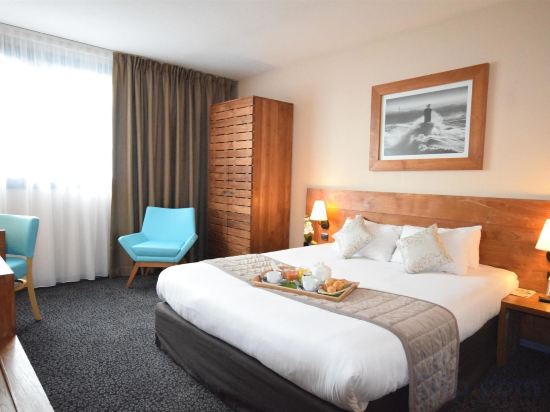 Фото Kyriad Prestige Bordeaux Ouest Mérignac