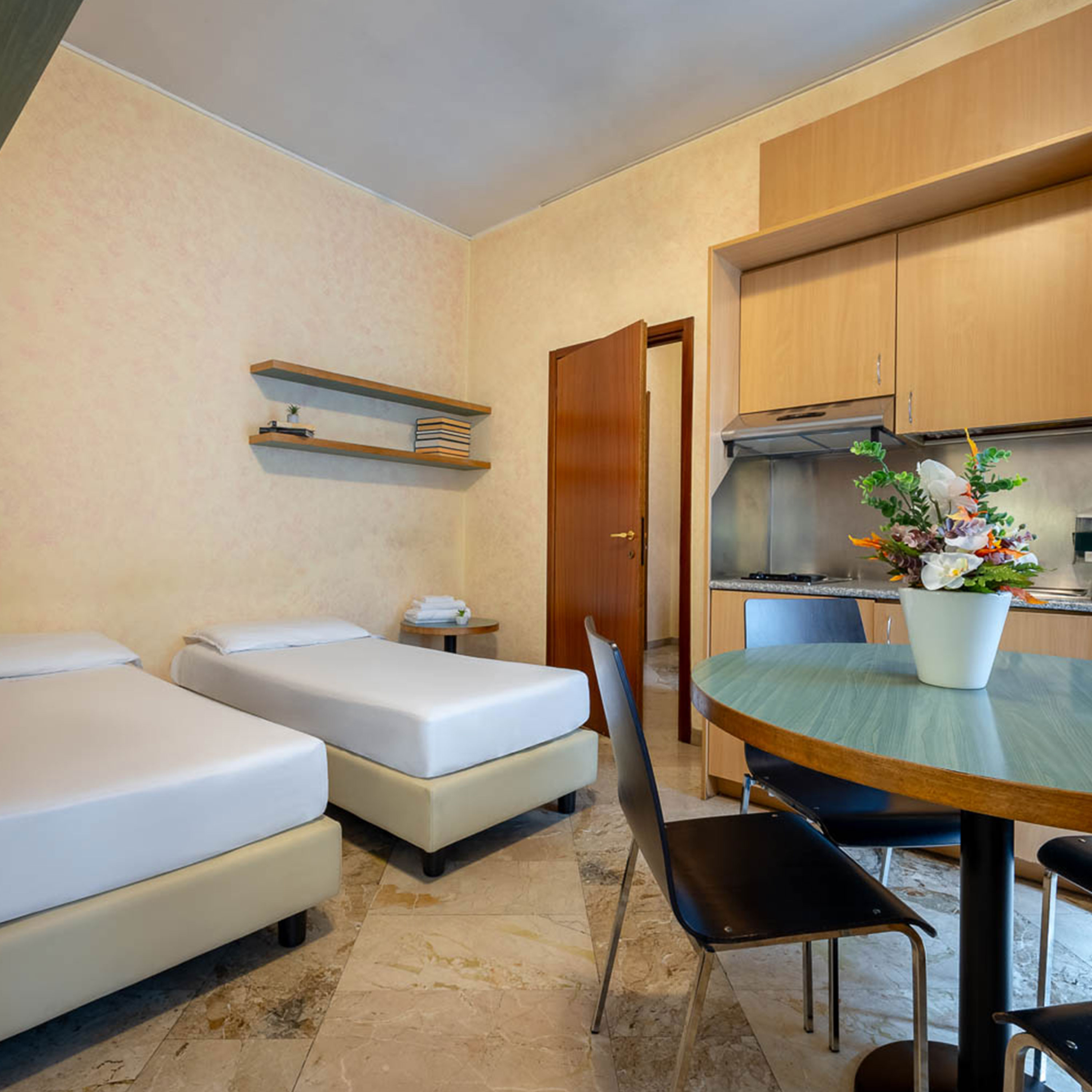 Фото iH Aparthotel Milano Argonne Park