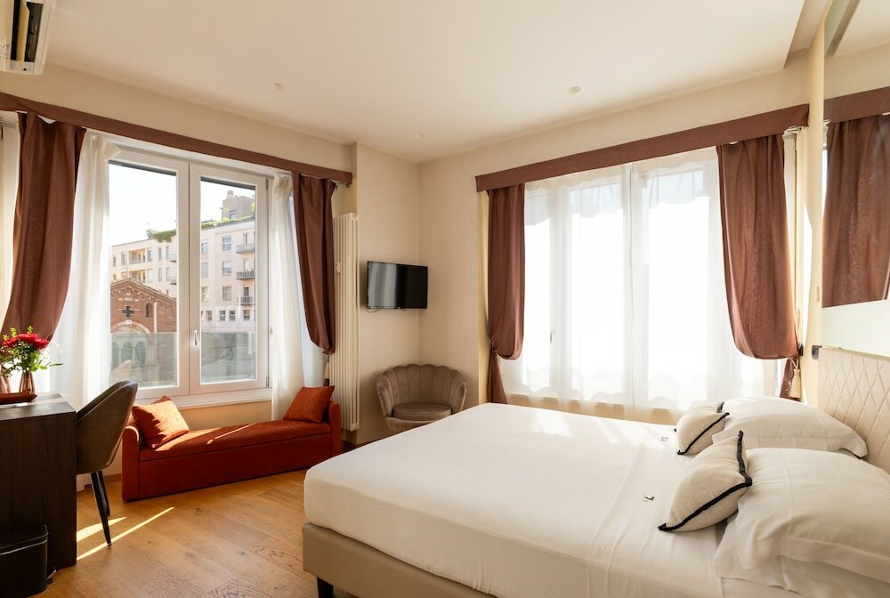 Фото Aiello Rooms - San Babila
