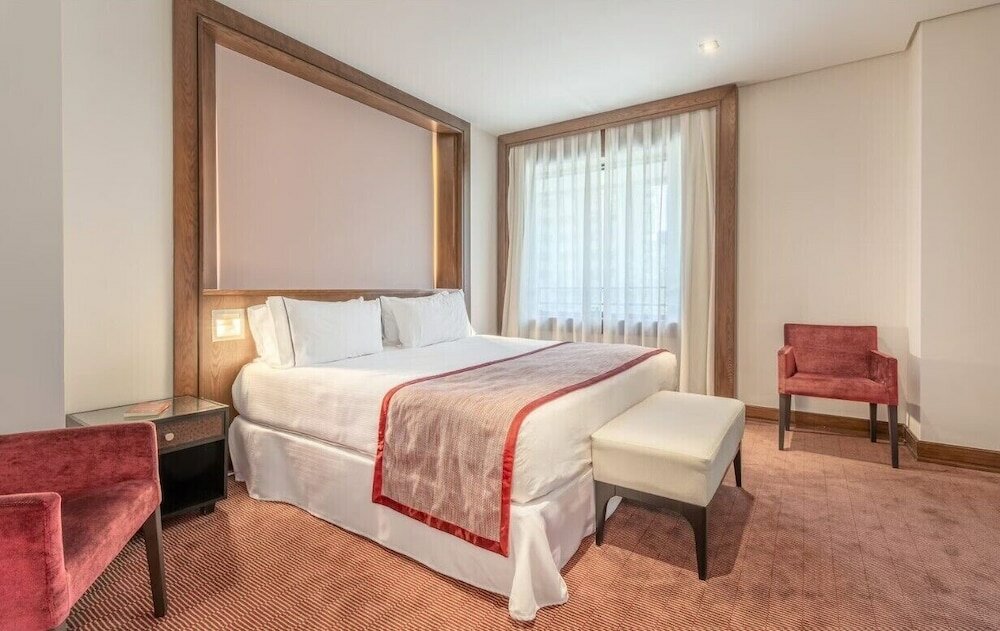 Фото Eurostars Suites Mirasierra