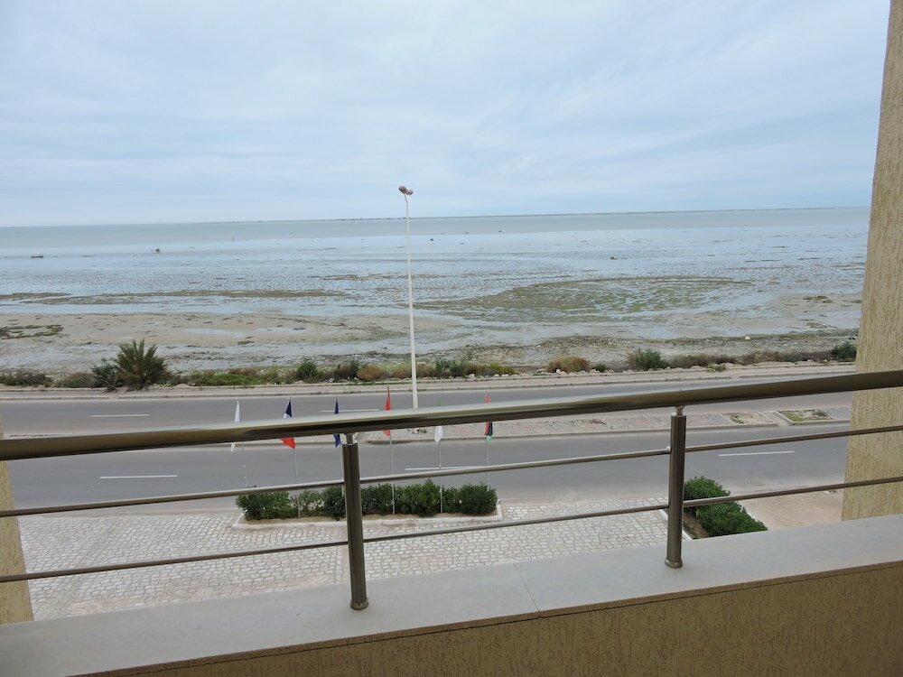 Фото Hôtel Al Baraka