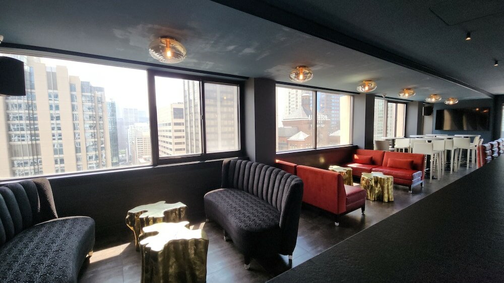 Фото The Chicago Hotel Collection Magnificent Mile