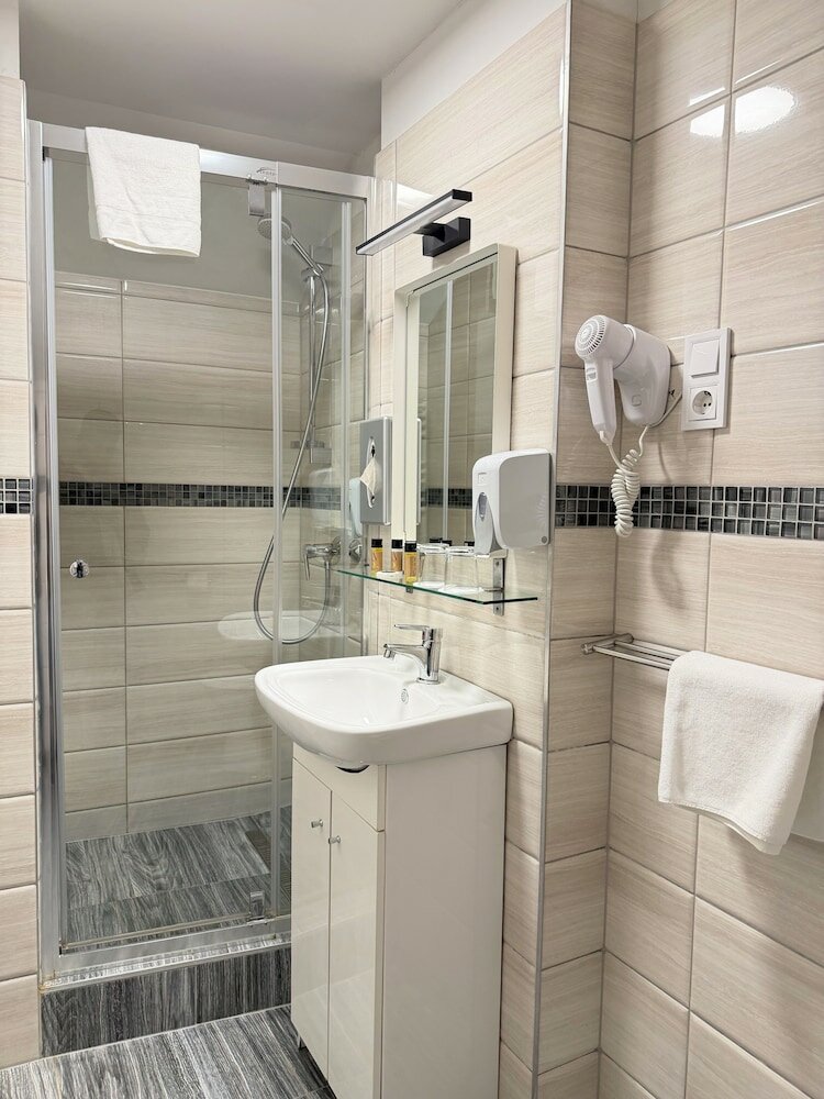 Фото Hotel Mika Downtown Budapest