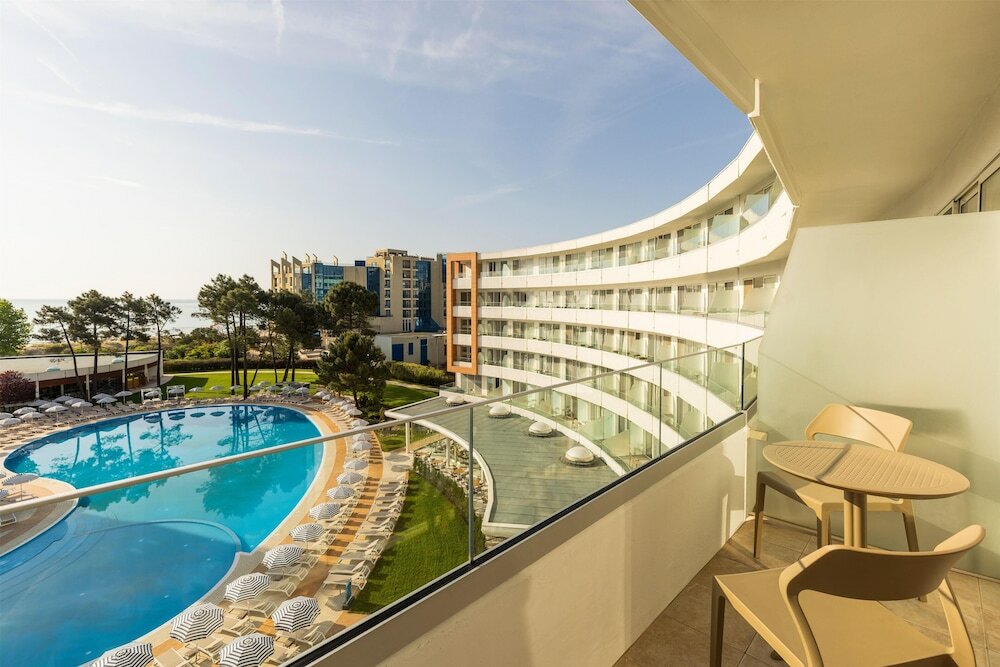 Фото Breathless Resort & SPA