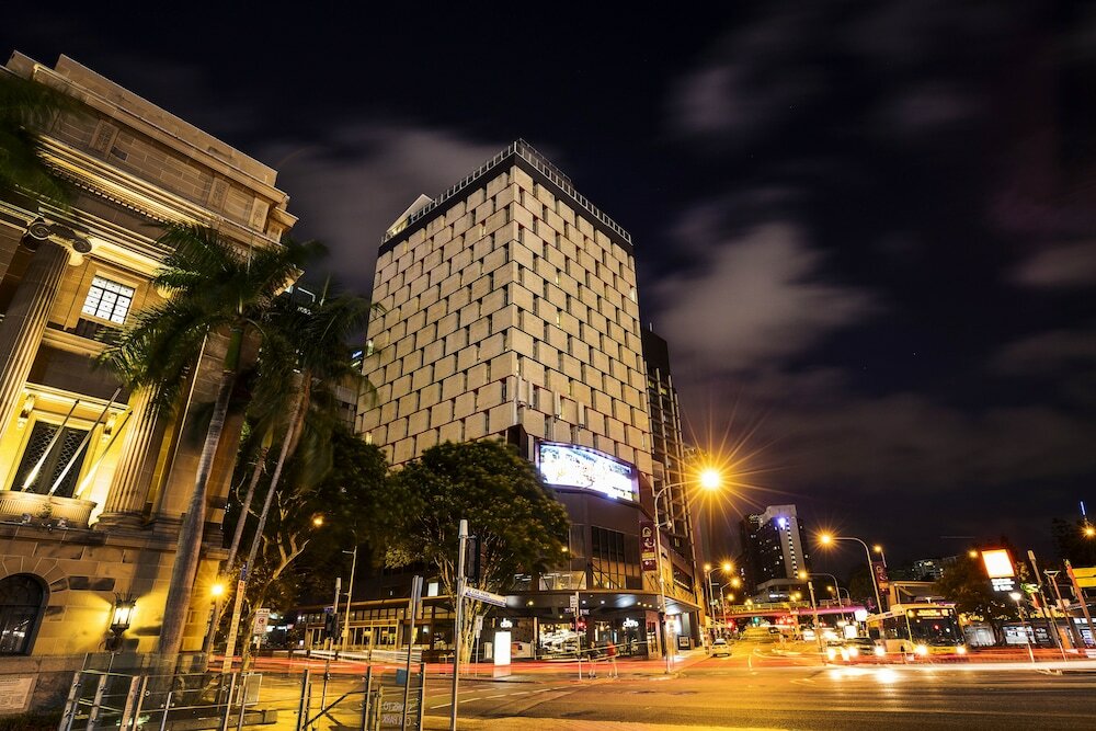 Фото Mercure Brisbane King George Square