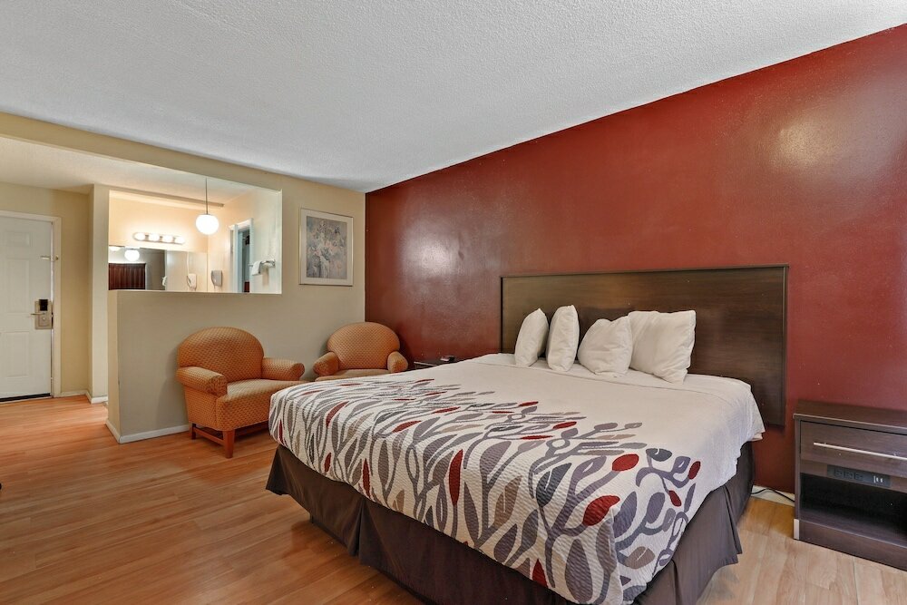 Фото Red Roof Inn Needles