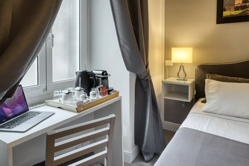 Фото Rhome GuestHouse