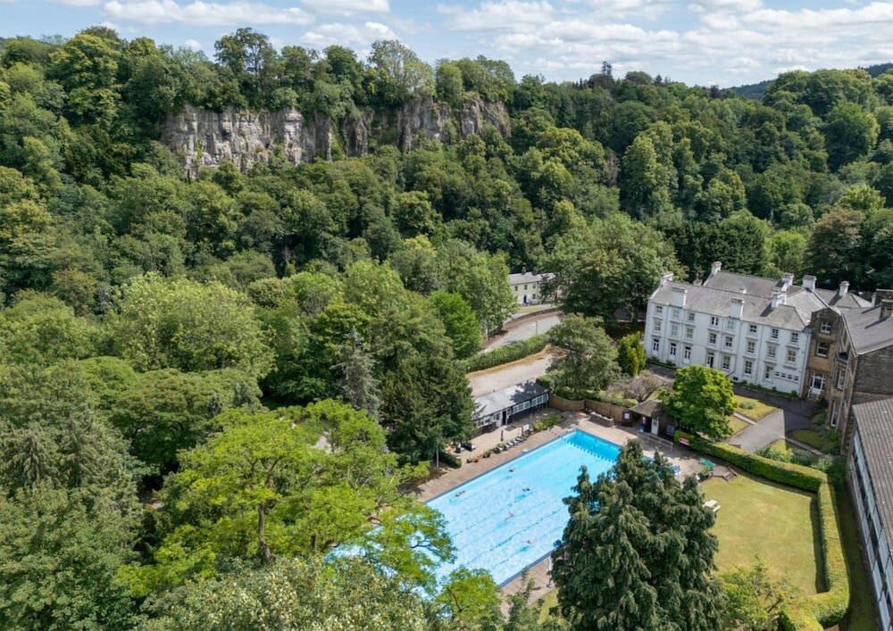 Фото New Bath Hotel and SPA