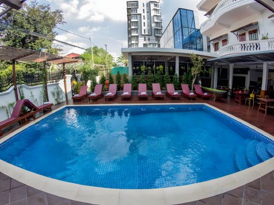 Фото Poolside Villa - Hostel