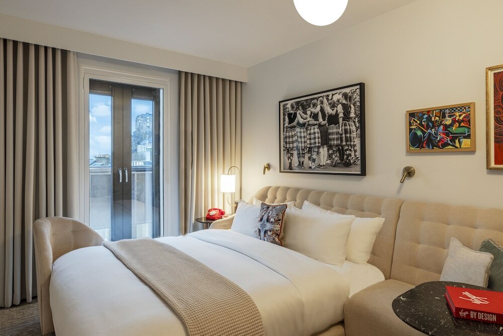 Фото Virgin Hotels Edinburgh