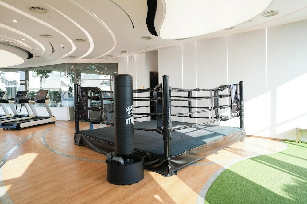 Фото Oakwood Suites Tiwanon Bangkok