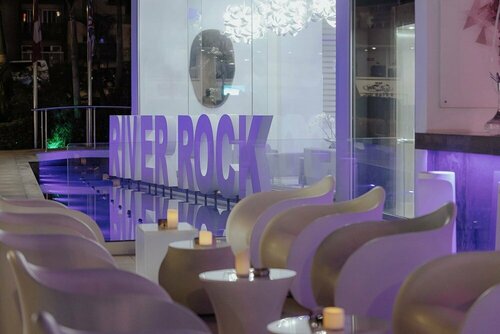 Гостиница River Rock в Айя-Напе