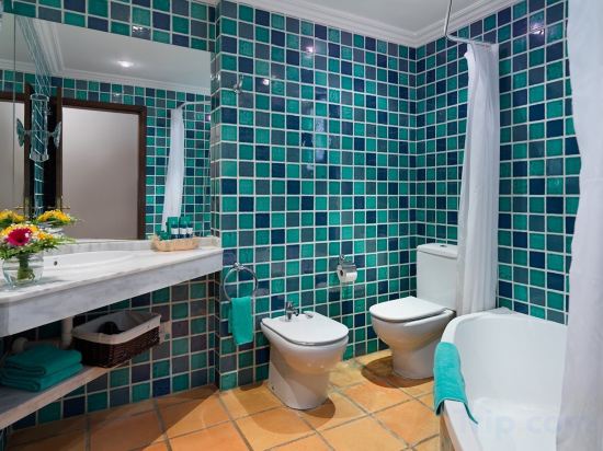 Фото Regency Country Club Apartments Suites