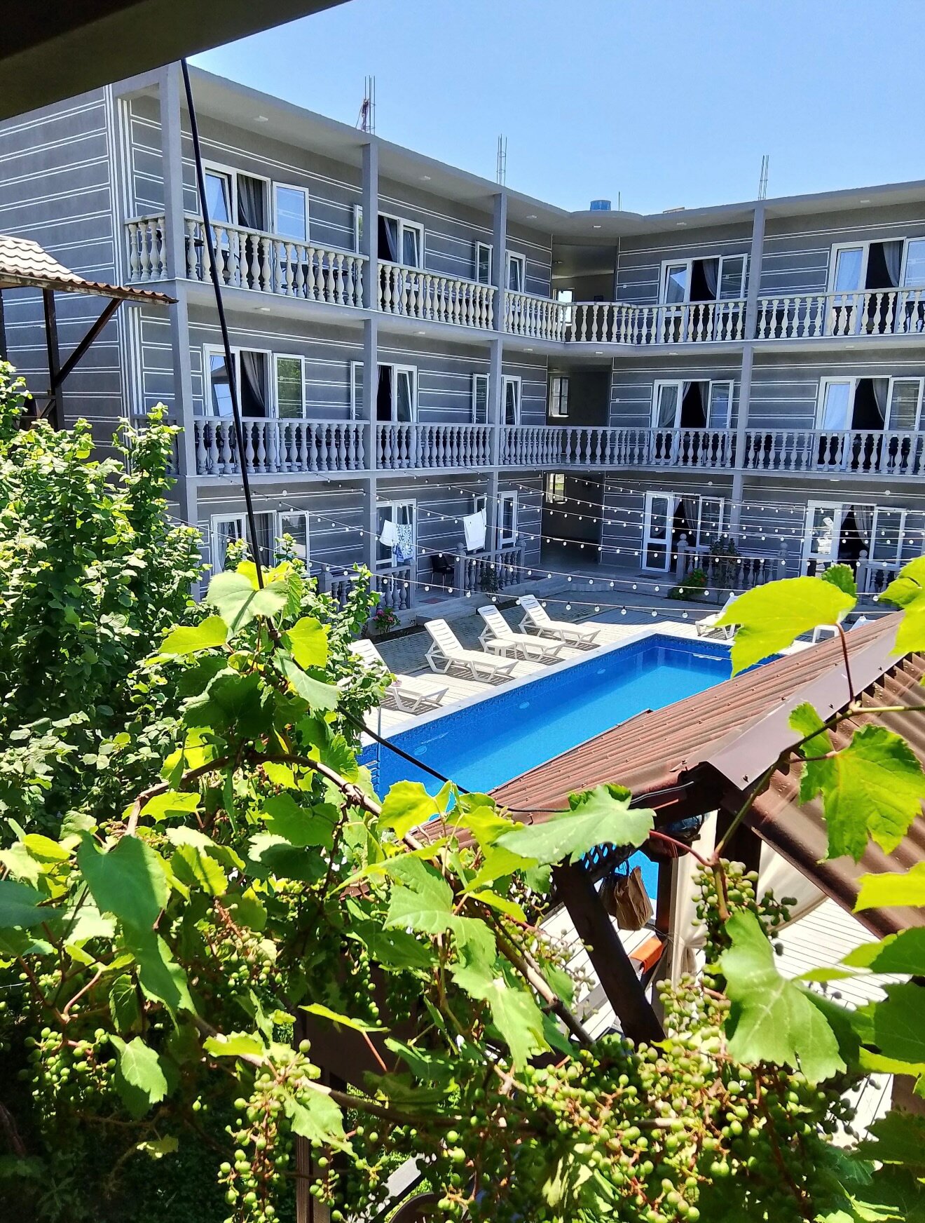 Фото отеля 3