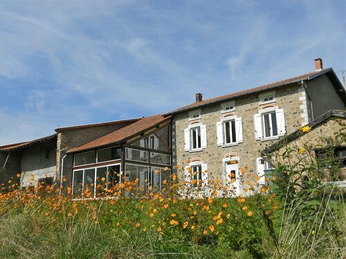 Гостиница La Halte du Pelerin Chambres d'hôtes в Роане