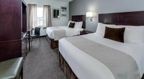 Гостиница Heritage Inn Hotel & Convention Centre Brooks в Бруксе