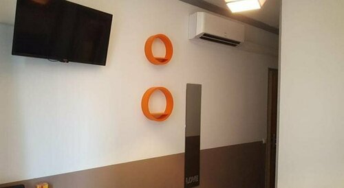 Гостиница Hôtel Confort в Нарбонне