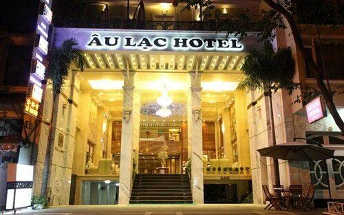 Au Lac Charner Hotel