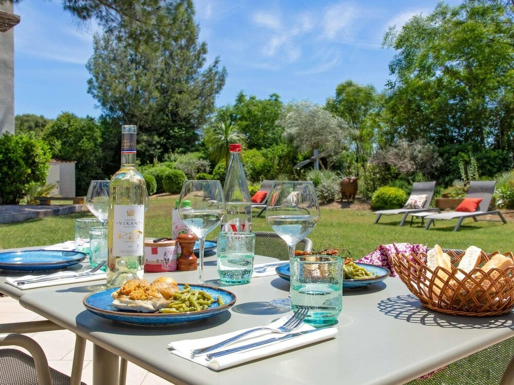 Фото Ibis Salon de Provence