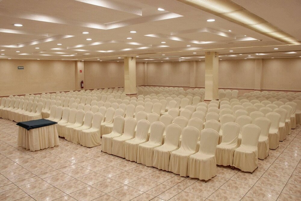 Фото Radisson Hotel & Convention Center Toluca
