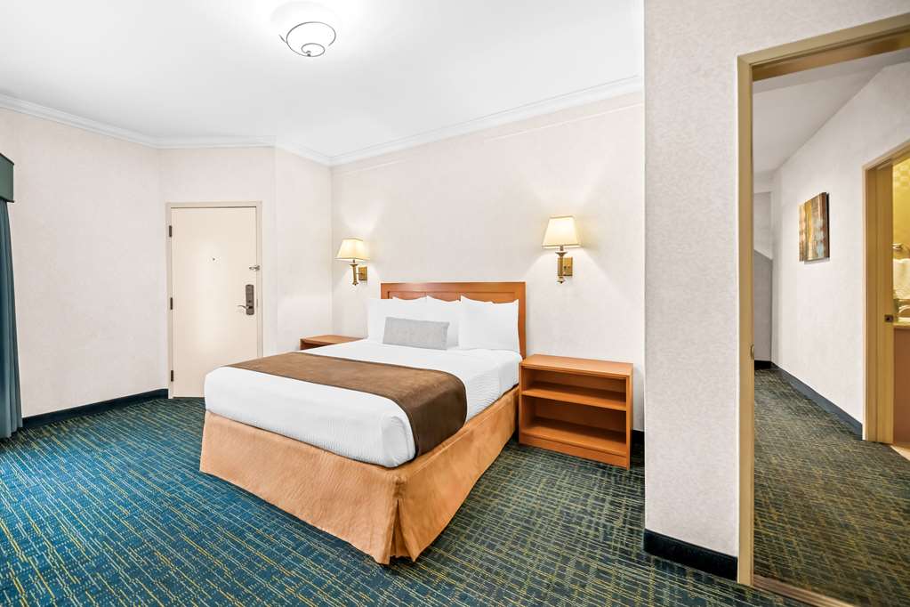 Фото Best Western De Anza Inn