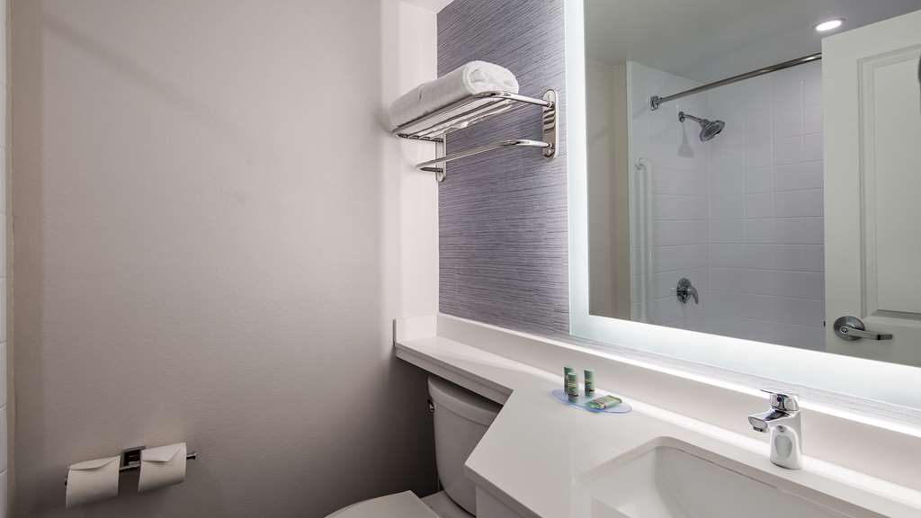 Фото Best Western Paramus Hotel & Suites