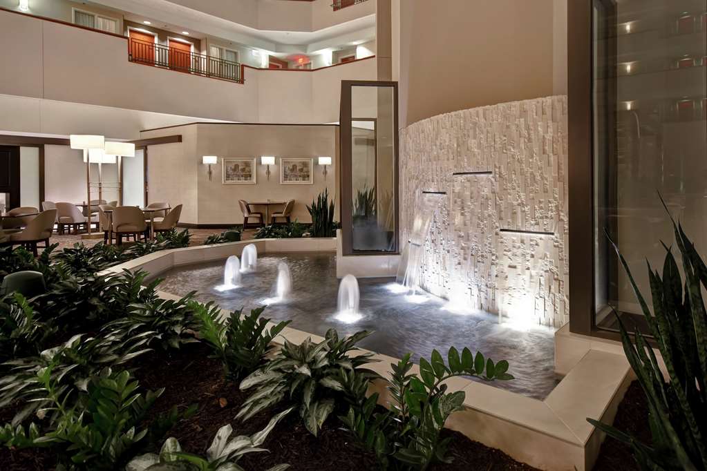 Фото Embassy Suites Little Rock