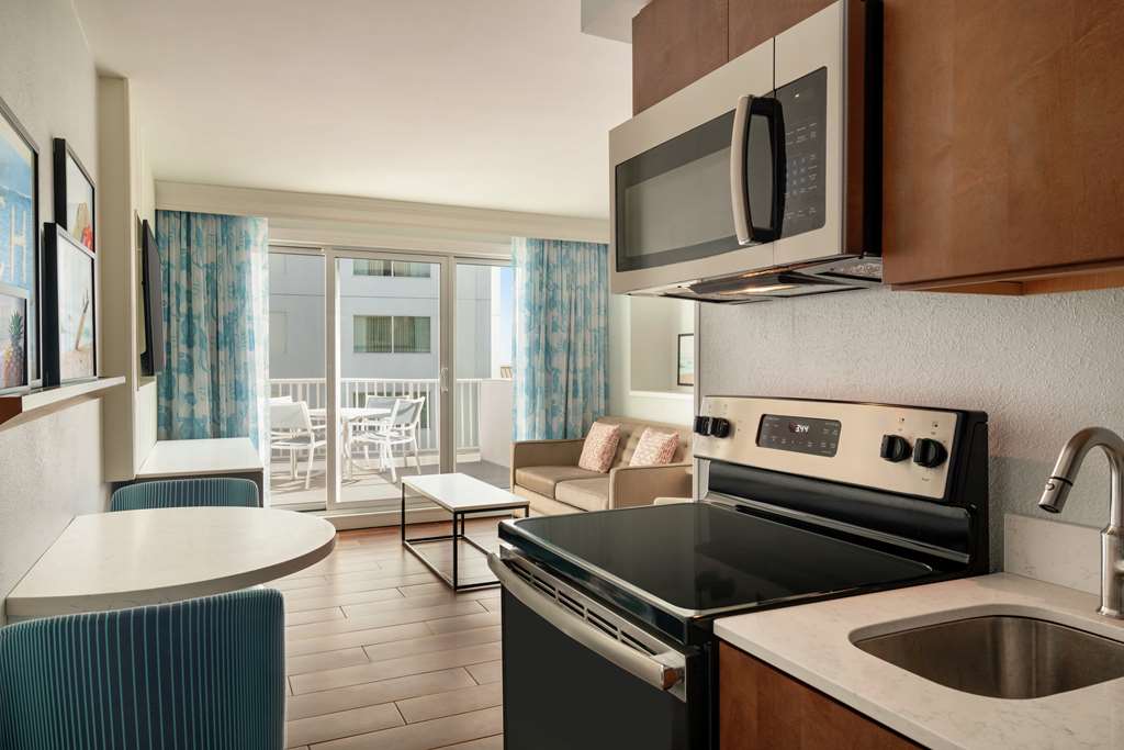 Фото DoubleTree by Hilton Ocean City Oceanfront