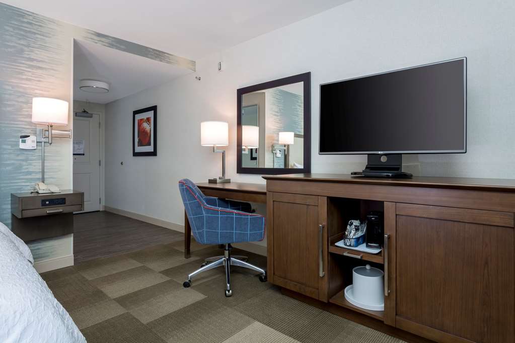 Фото Hampton Inn & Suites San Diego-Poway