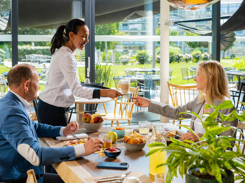 Гостиница Novotel Lausanne Bussigny в Понтарлье