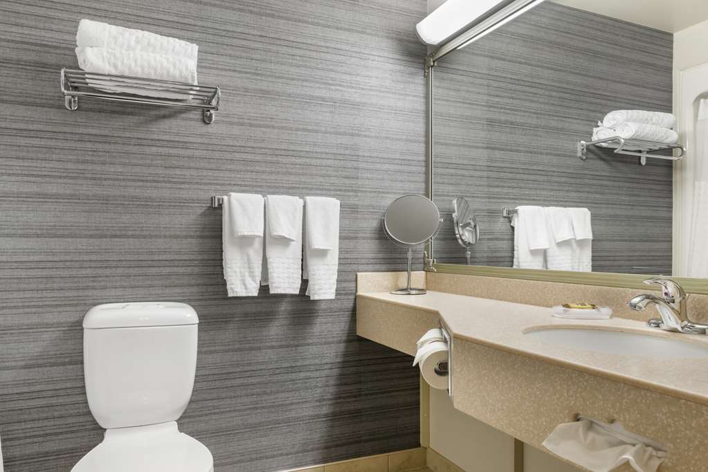 Фото Best Western Plus Edmundston Hotel