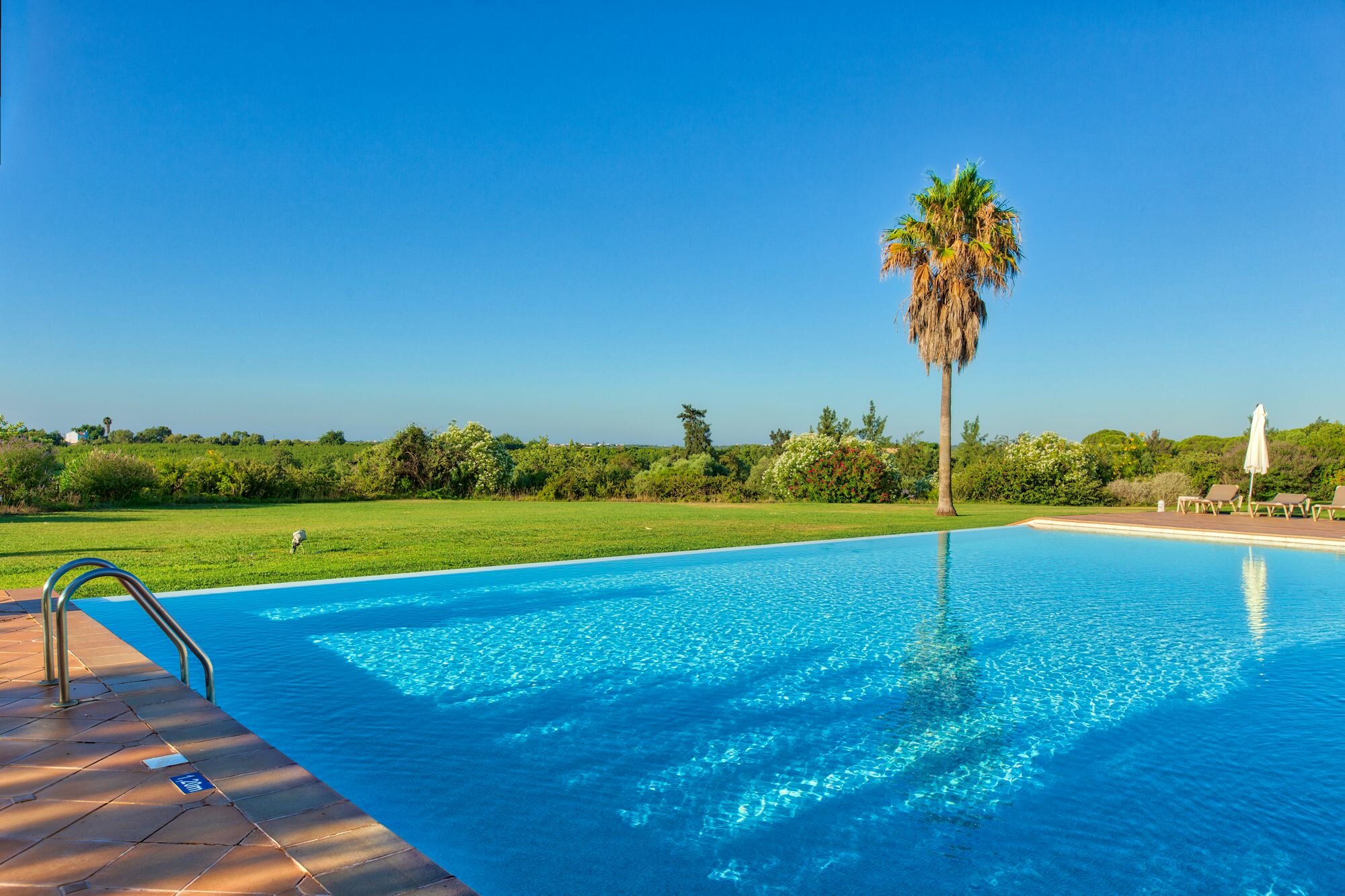 Фото Colina Verde Golf & Sports Resort