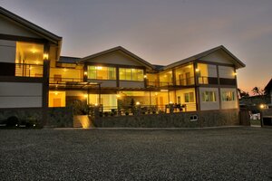 Гостиница Tagaytay Wingate Manor в Тагайтае