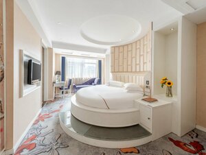 Гостиница Lingshang Hotel