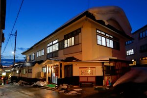 Гостиница Takasagoya Ryokan