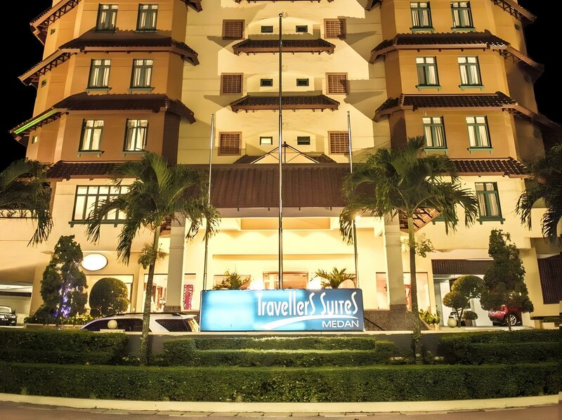 Гостиница Travellers Suites Serviced Apartments