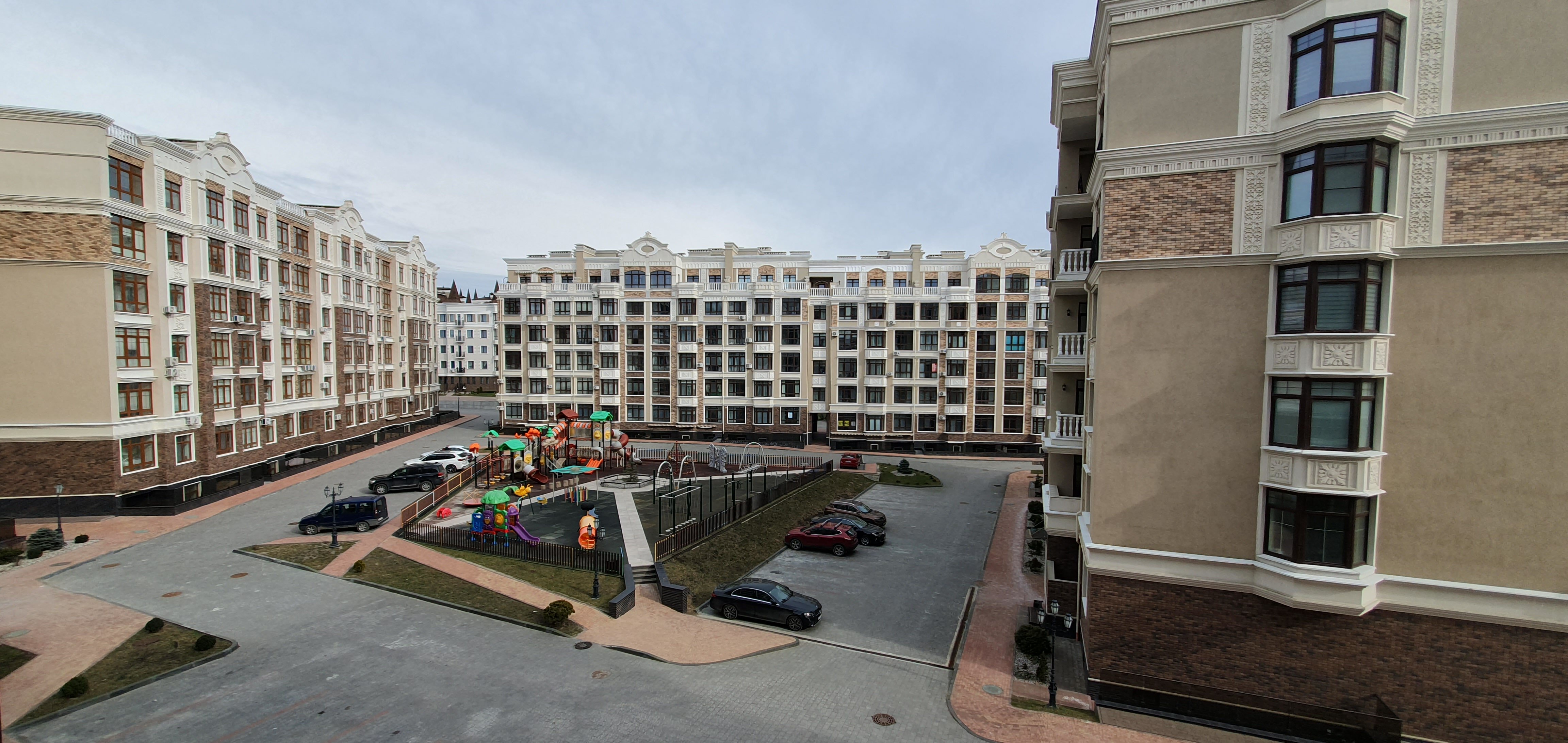 Фото 4Кайф Apartments