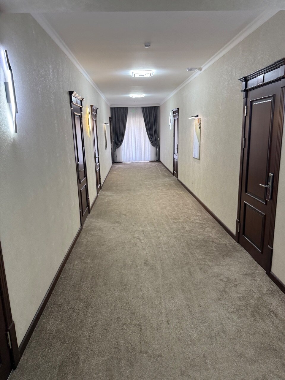 Фото Reikartz Qarshi Hotel