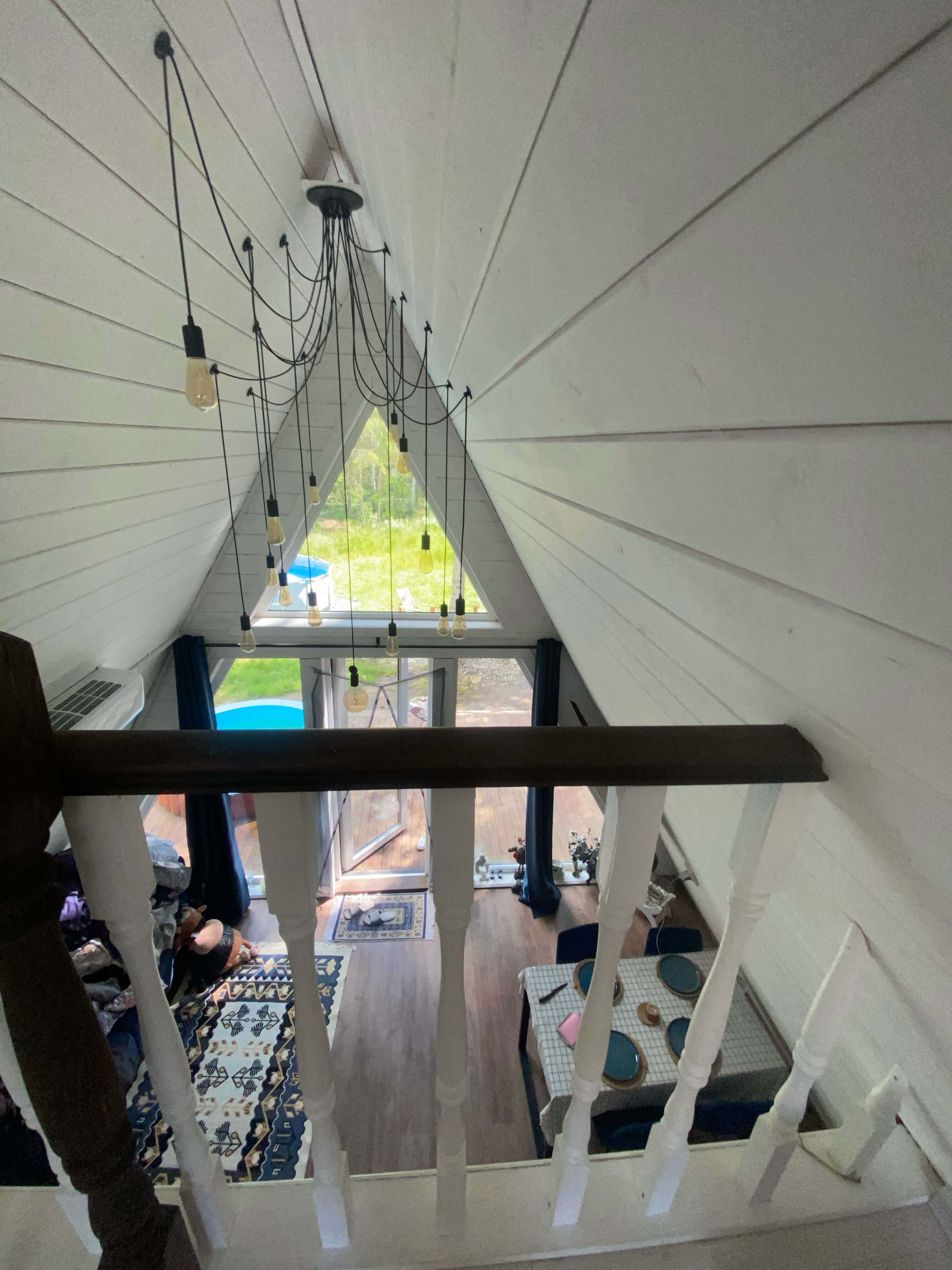 Фото A-frame Friday