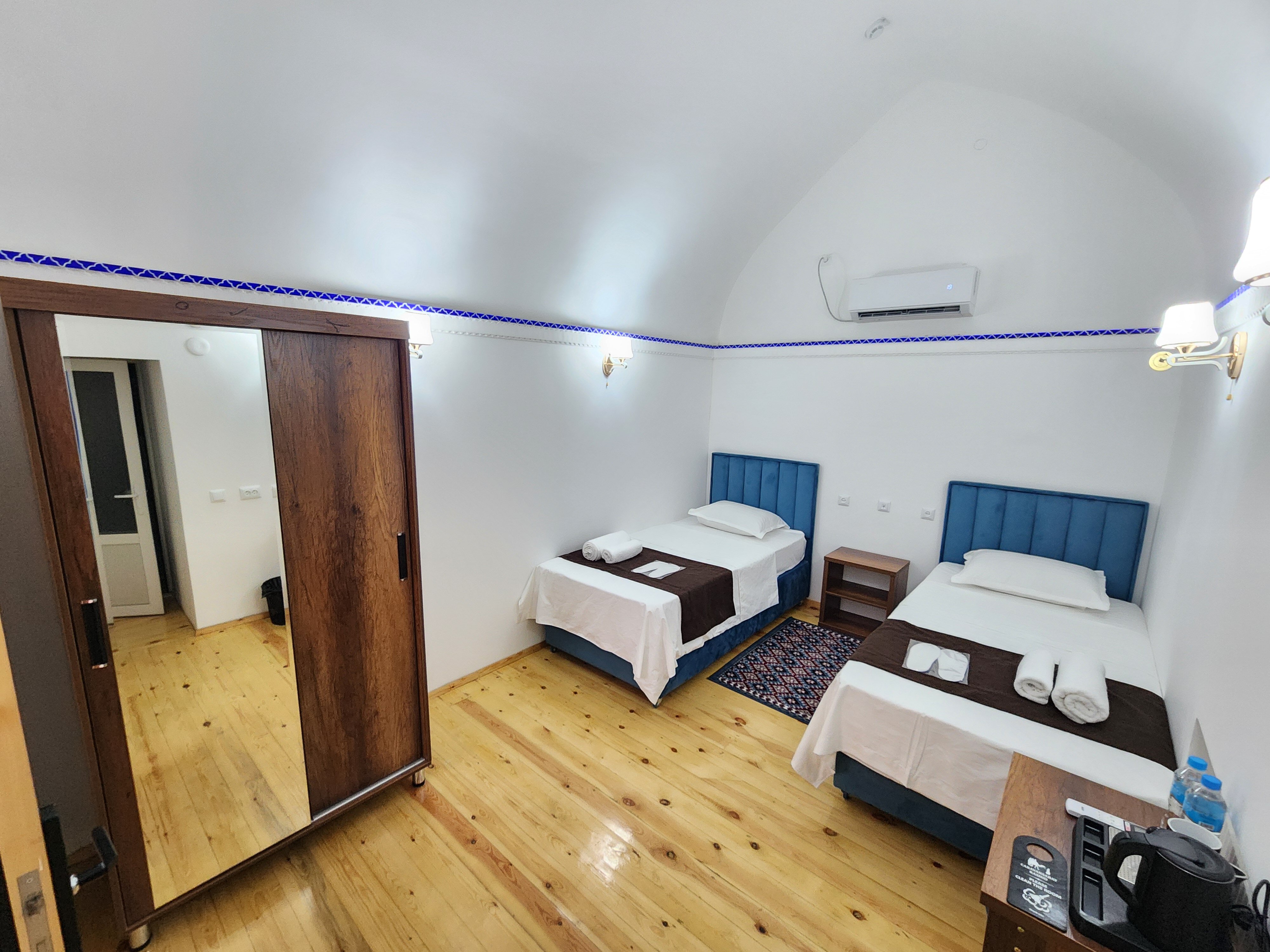 Фото Hotel Caravansaray Rashid