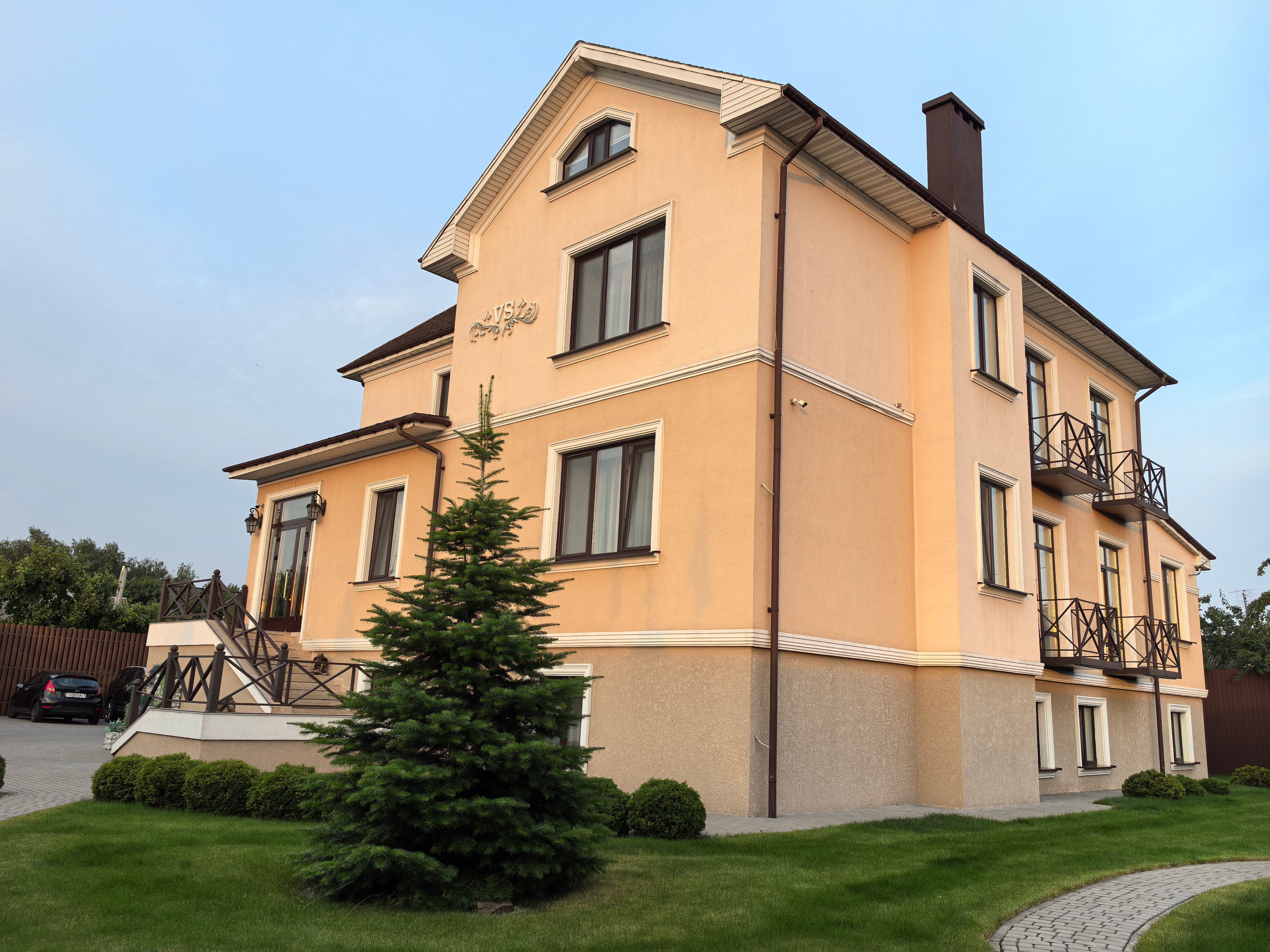 Фото отеля 3