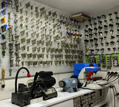 Locks installation, repair, opening Varsak Locksmith Selcuk, Antalya, photo