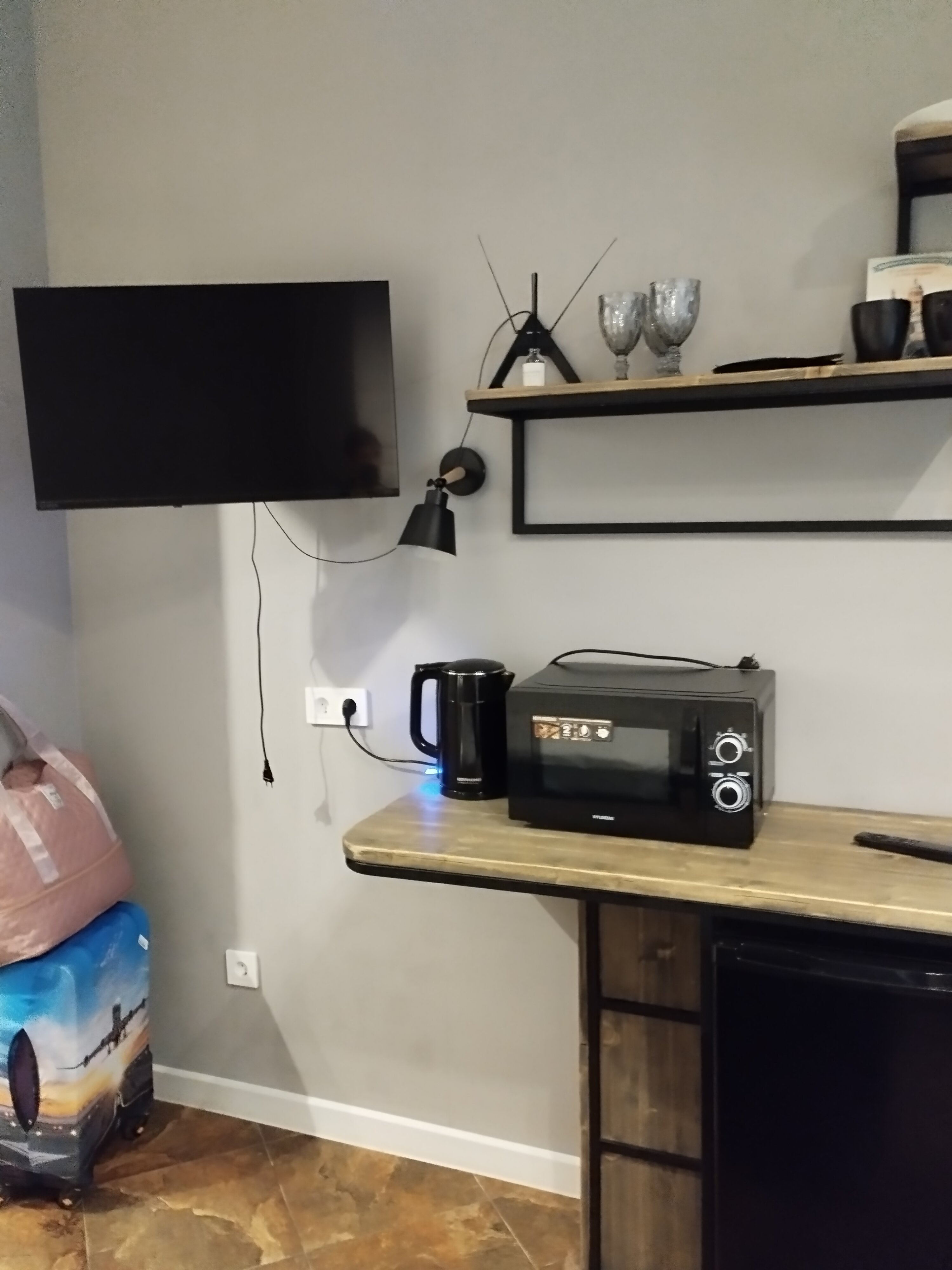 Фото Атмосфера