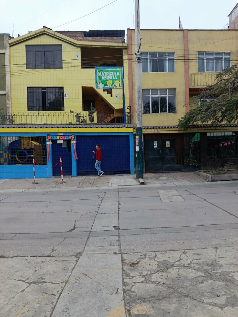 College Cep Abraham Lincoln, Lima, photo