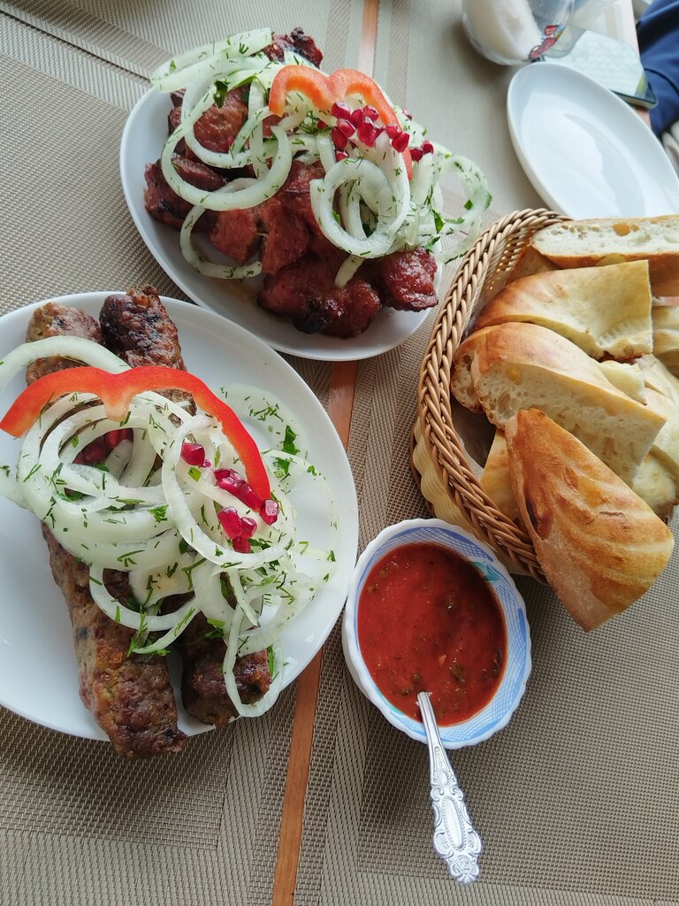 Cafe У Серго, Nadym, photo