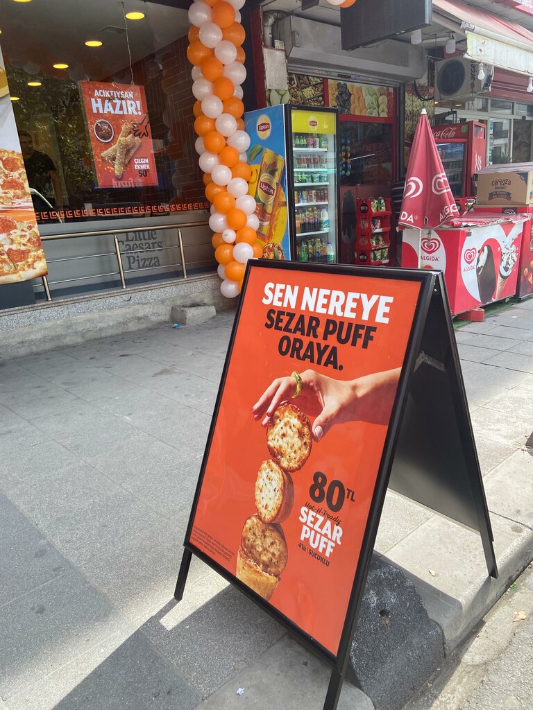 Pizzeria Little Caesars Güneşli Şubesi, Istanbul, photo